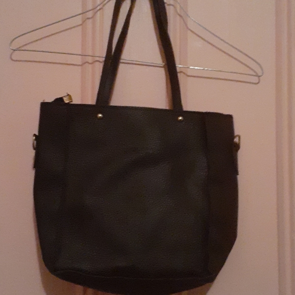 Purse - Picture 1 of 5